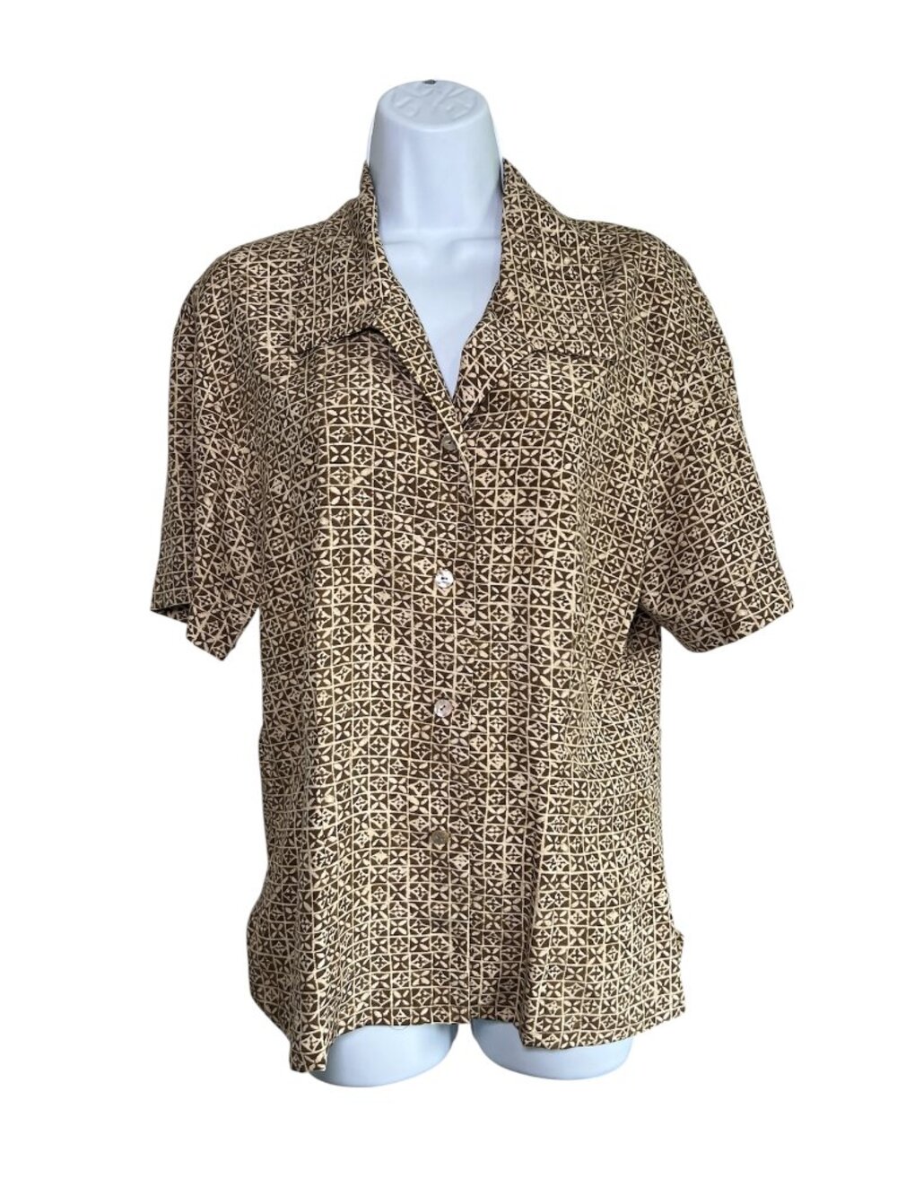 Dana Buchman 100% Silk Geometric Print Blouse